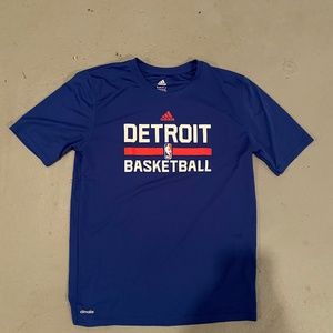 Detroit Pistons Tshirt